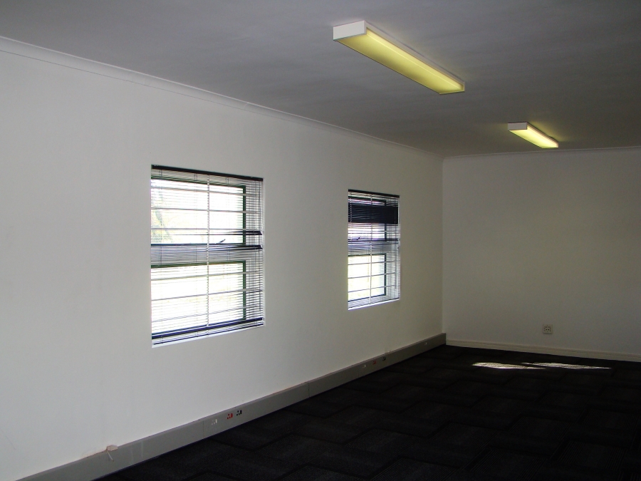 To Let Commercial Property for Rent in Techno Park Western Cape
